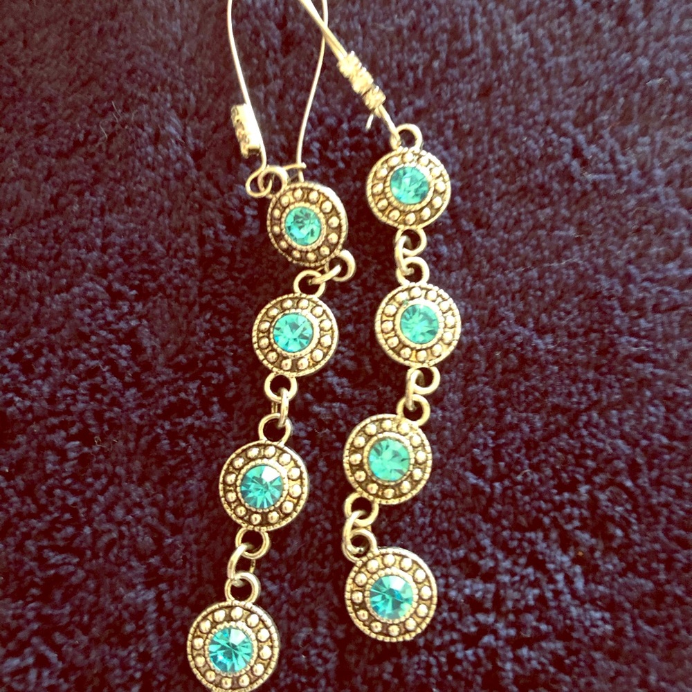 Love these earrings